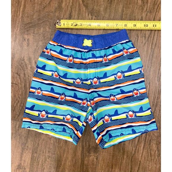 Toddler Boys Quad Seven of 2 Piece Swim Set 3T Swim Trunks and Rash Guard - Picture 4 of 12